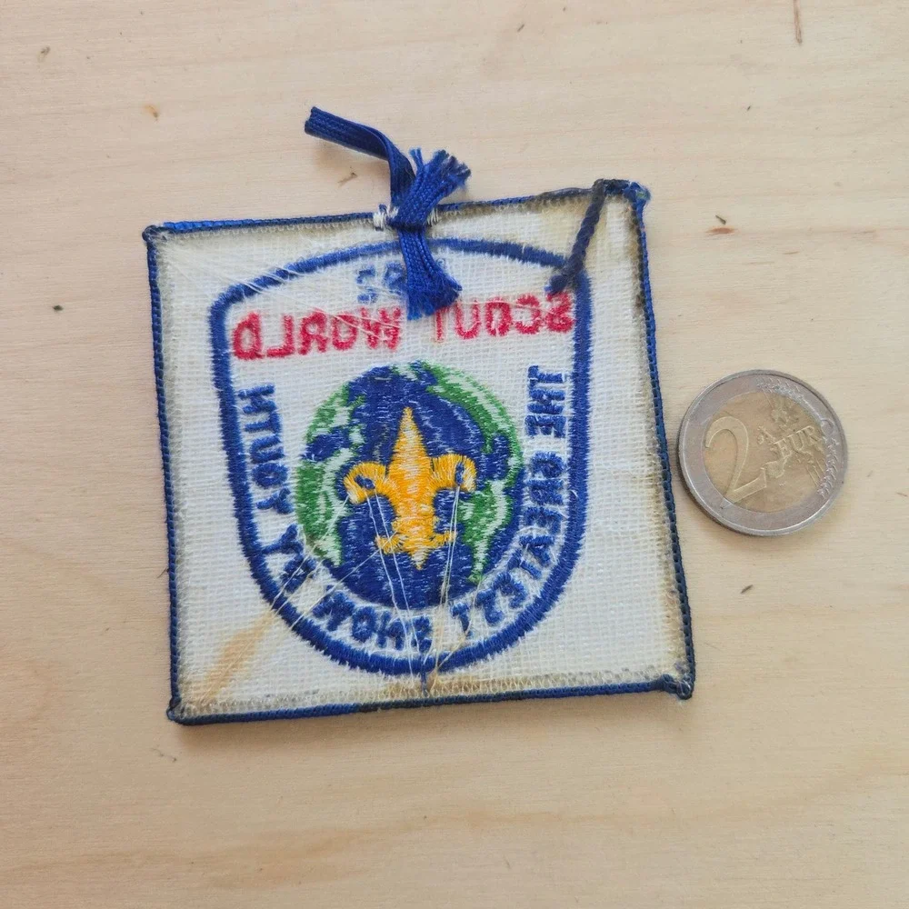VTG BSA Scout World Patch 1982 Embroidered Blue White Boy Scouts Of America EUC
